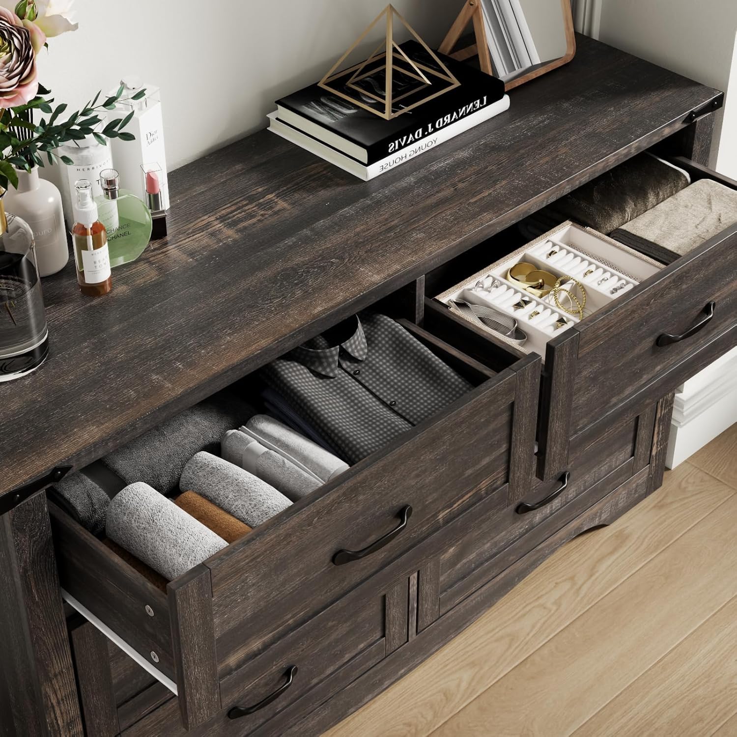 Farmhouse Dresser for Bedroom, Chest of Drawers with Natural Texture, Accent Storage Cabinet for Closet,Living Room (Dark Rustic Oak, 15.7" D x 46.4" W x 30.8" H(6 Drawers))