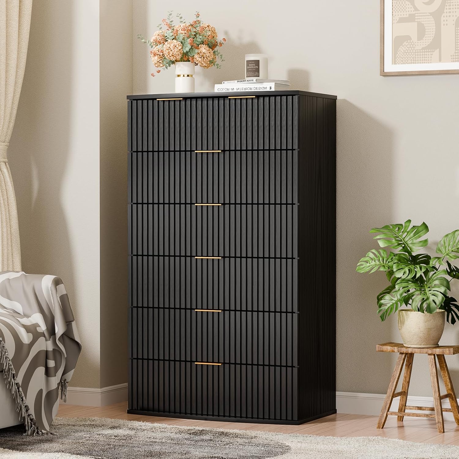 Tall Black Dresser with 6 Drawers, Fluted Chest of Drawers with Curved Tabletop, Black and Gold Vertical Dresser with Metal Handle, Modern Storage Wooden Dressers for Bedroom, Living Room (Black)
